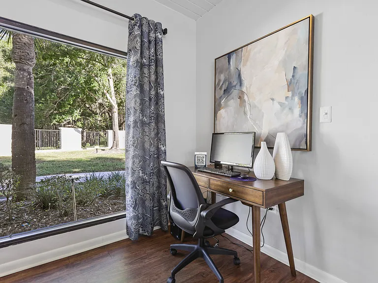 The Pointe at Carrollwood — Photo 24