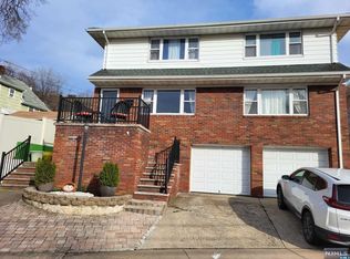 2 Carlen Ct, Fairview, NJ 07022