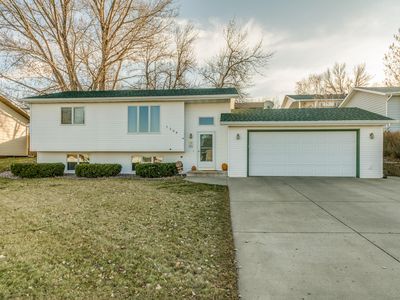 1309 16th St SE, Mandan, ND, 58554