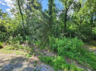 Walnut St, Covington, LA 70433