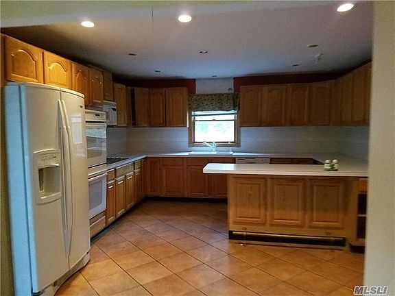 5th image of 34 Russel St