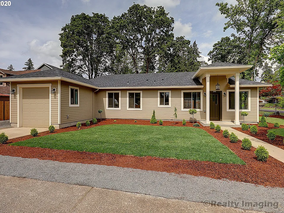 290 Nelson Ln