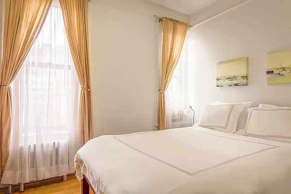 Rented by Bold New York | media 7