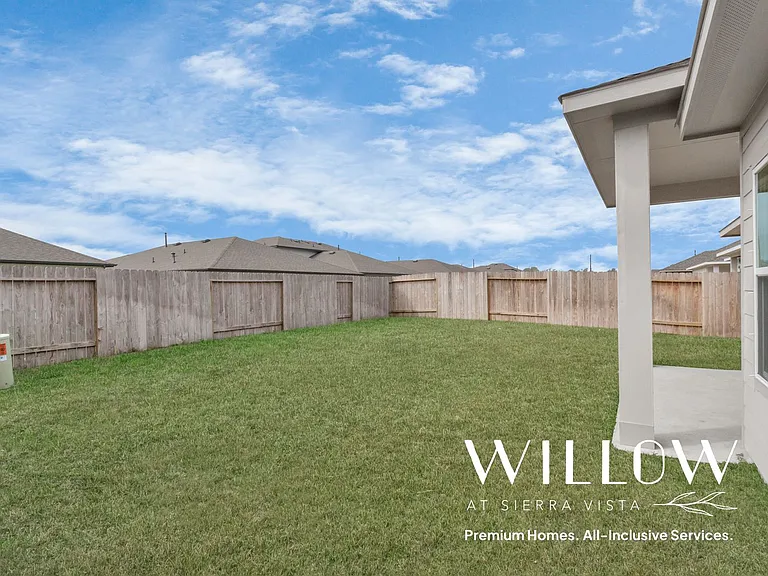 1218 Scarlet Creek Dr — Photo 35