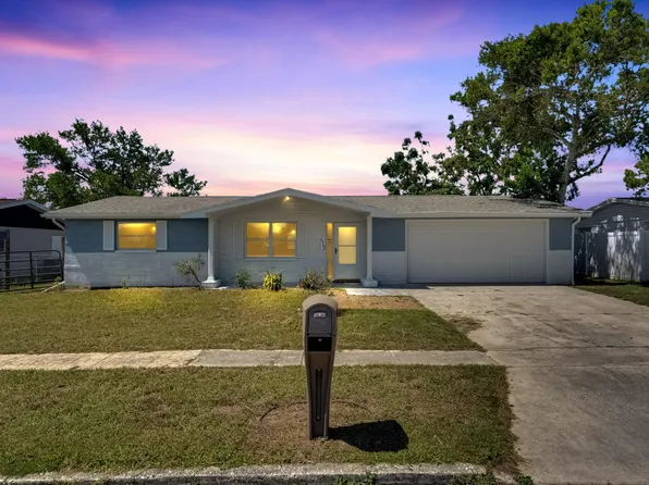 4923 Alcea St, New Port Richey, FL 34652