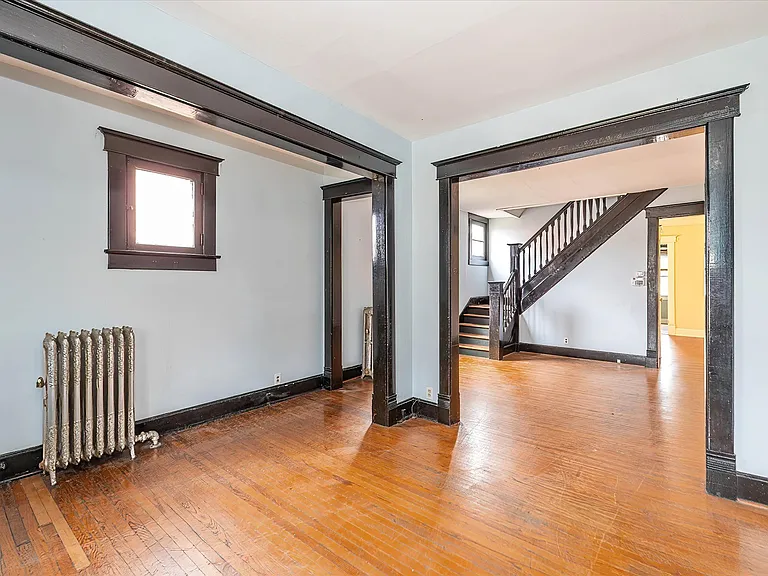 977 Woodruff Place East Dr — Photo 4