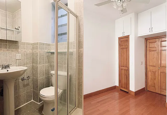 Rented by Quest Realty Sunnyside Corp | media 8