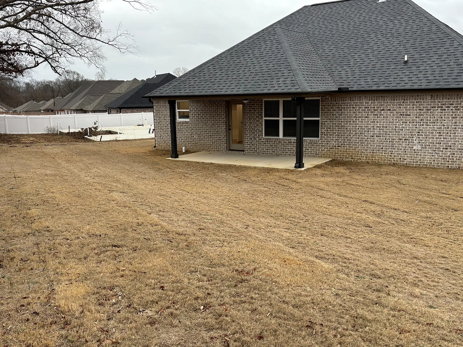 3 bed, 1857 sqft, $2,100 — Photo 4