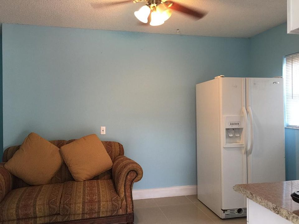 1st image of 820 Evangeline Ave