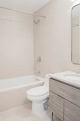 Rented by Greystar | media 12