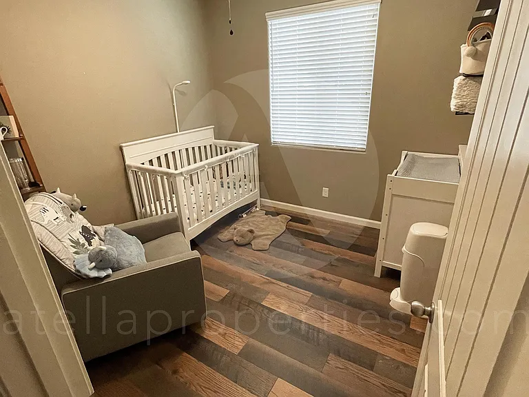 619 Portola St — Photo 11