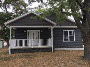 15 SE 15th St, Washington, IN 47501