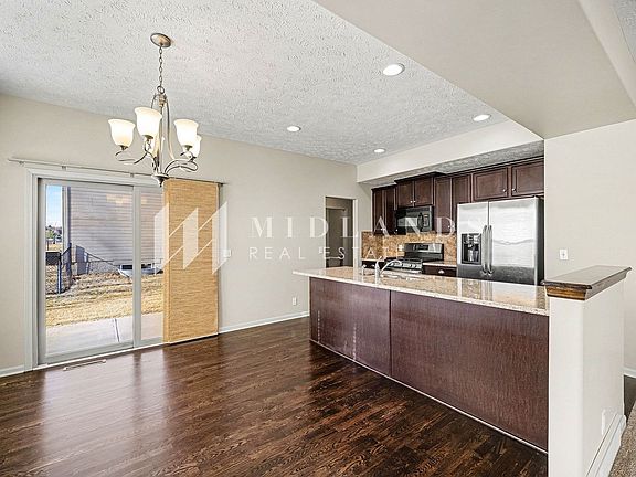 4th image of 16559 Dora Hamann Pkwy