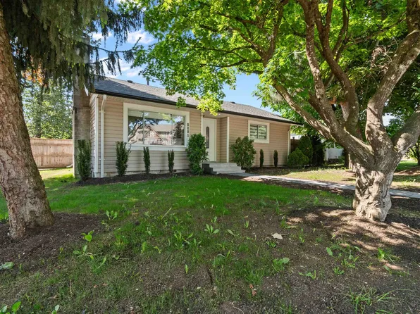 8881 Nowell St, Chilliwack, BC V2P 4X3