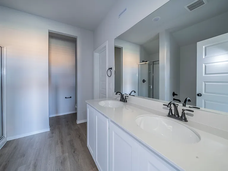 516 Ridgewood Dr — Photo 12