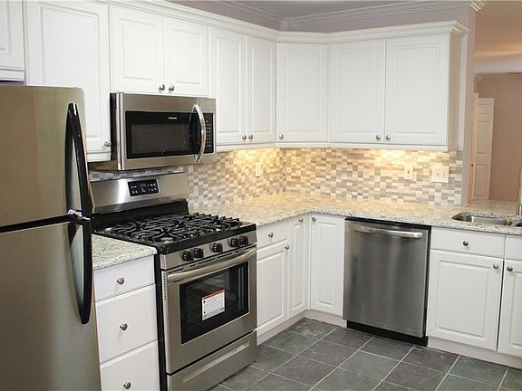 2nd image of 4222 Newton Ave