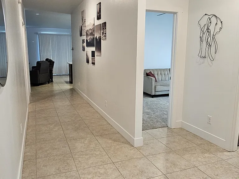 2424 S Luginbuhl St — Photo 4