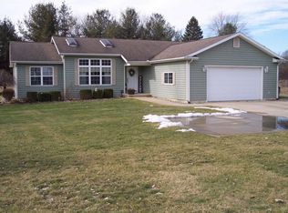 1026 Country Club Rd, Warsaw, IN 46580