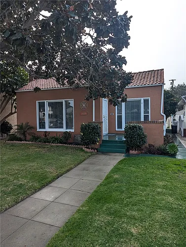 1629 Cota Ave Photo 1