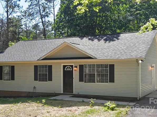 7525 Cedarbrook Dr, Charlotte, NC 28215