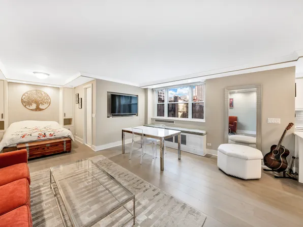 315 East 72nd Street image 1 of 9