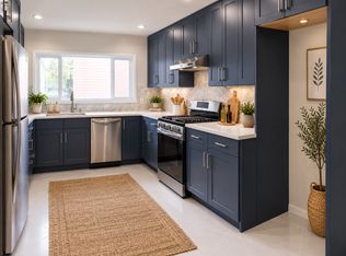 2516 Taraval St, San Francisco, CA 94116