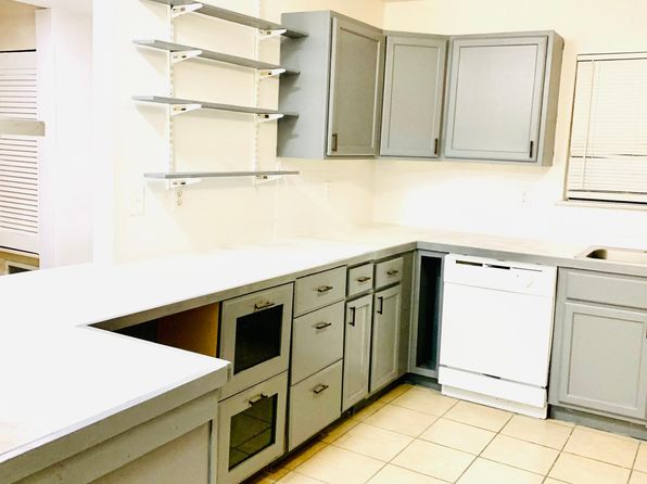 527 Tibet Ave APT 11