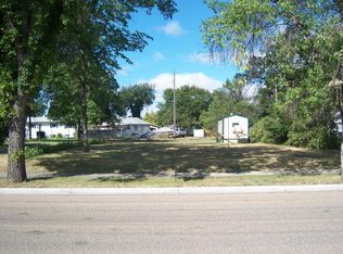 6 Avenue W, Williston, ND 58801