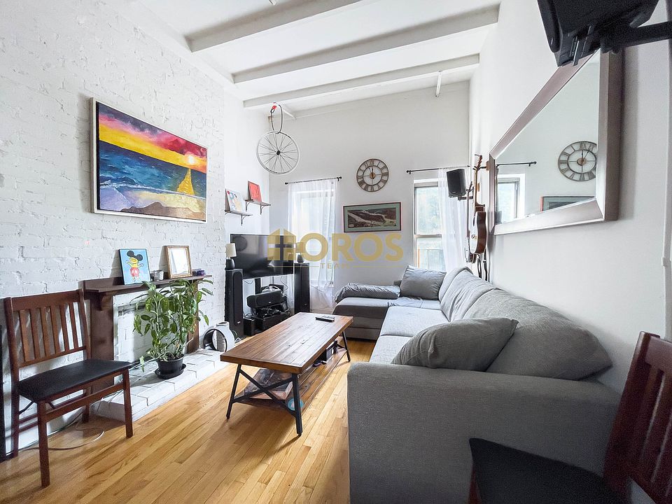 1st image of 343 E 10th St APT 5