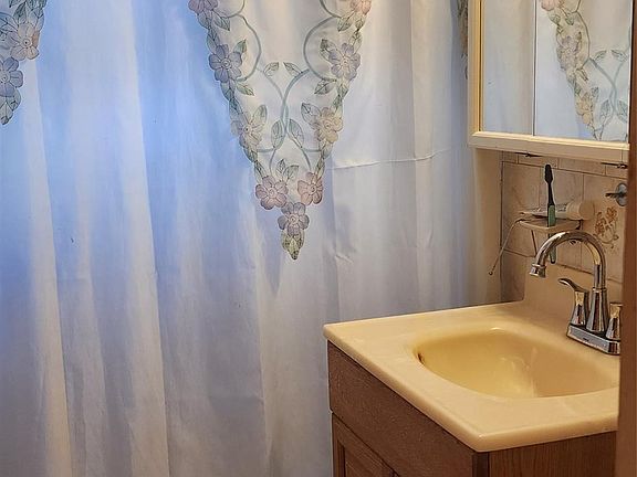 5th image of 84-16 Elmhurst Avenue #5F