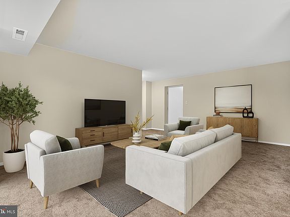 4th image of 6147 Leesburg Pike APT 602