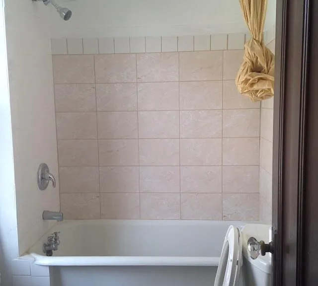 2145 North Ave #2 — Photo 3