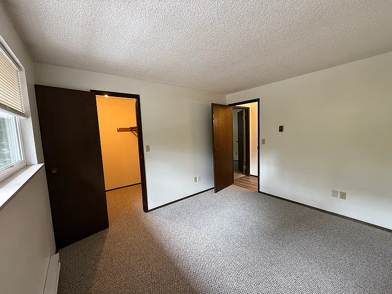 5807 13th Ave SE #D — Photo 10