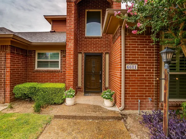 6601 Waterwood Cir, Benbrook, TX 76132