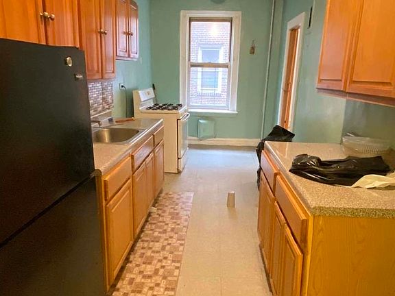 2nd image of 3572 Dekalb Ave APT 4E