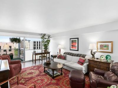888 N Logan St APT 9H, Denver, CO, 80203