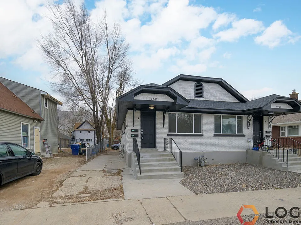 2743 Liberty Ave #B