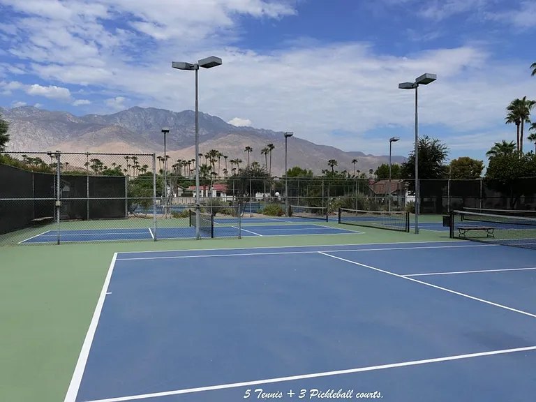 2247 Miramonte Cir W #F — Photo 18