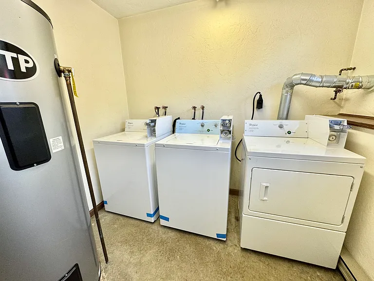 335 Plantation St #1-R — Photo 14