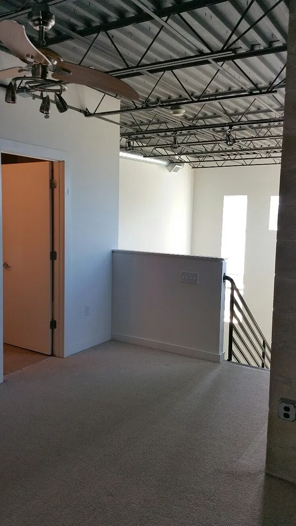 Contemporary 1-Bedroom Loft-Style Condo! Available December 1, 2026 — Photo 3