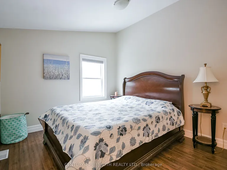 991 Shore Ln — Photo 23