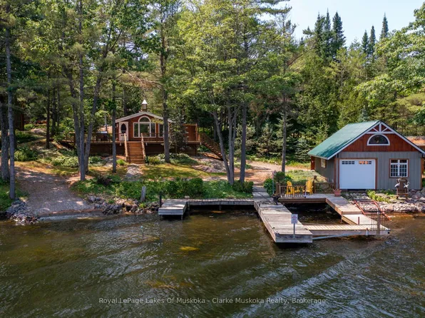 4376 Marr Ln, Severn, ON L0K 1E0