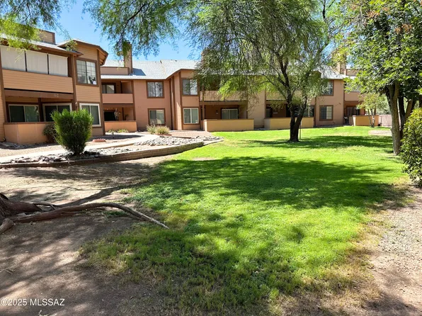 1681 W Wood Bridge Ct, Tucson, AZ 85746