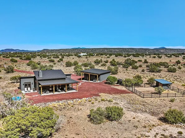 10204 S Cougar Ct, Williams, AZ 86046