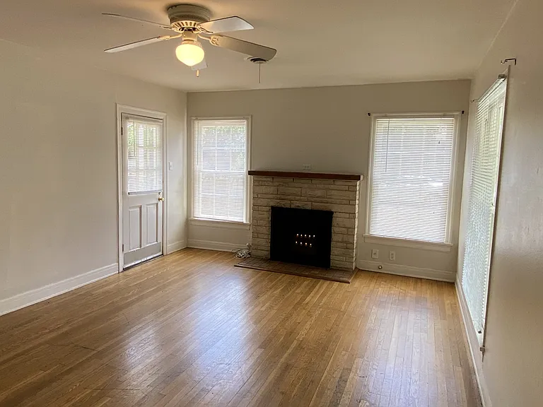 3901 Willbert Rd — Photo 9