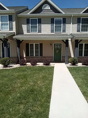 108 Squire Cir Photo 1 108 Squire Cir Photo 1