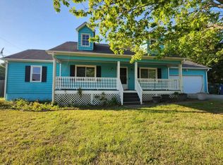 3065 Ashly Pines Dr, Snellville, GA 30078