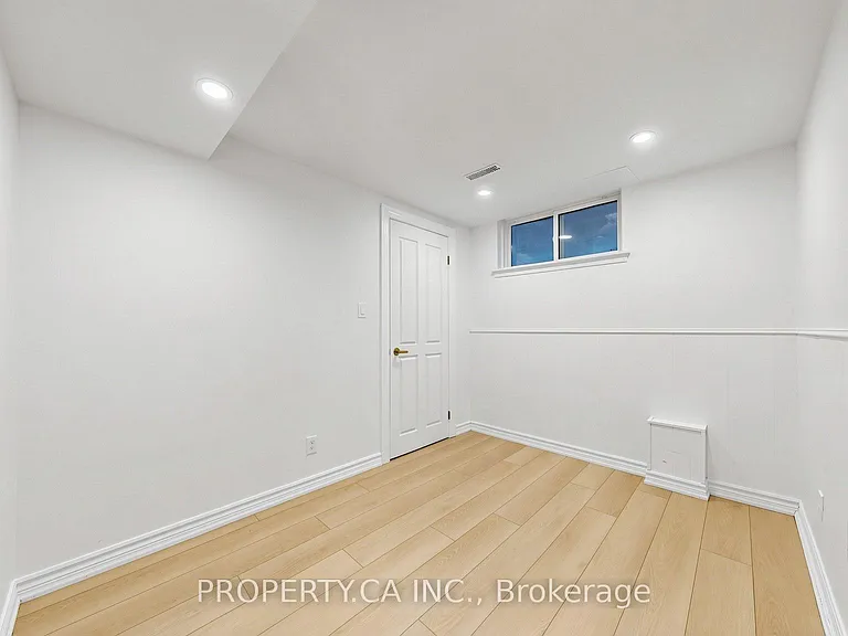 1469 Brentano Blvd — Photo 19