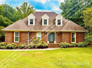 2734 Rice Rd, Matthews, NC 28105