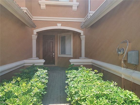 2nd image of 2434 Laurentina Ln